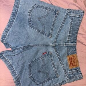 Levi high waisted mom shorts